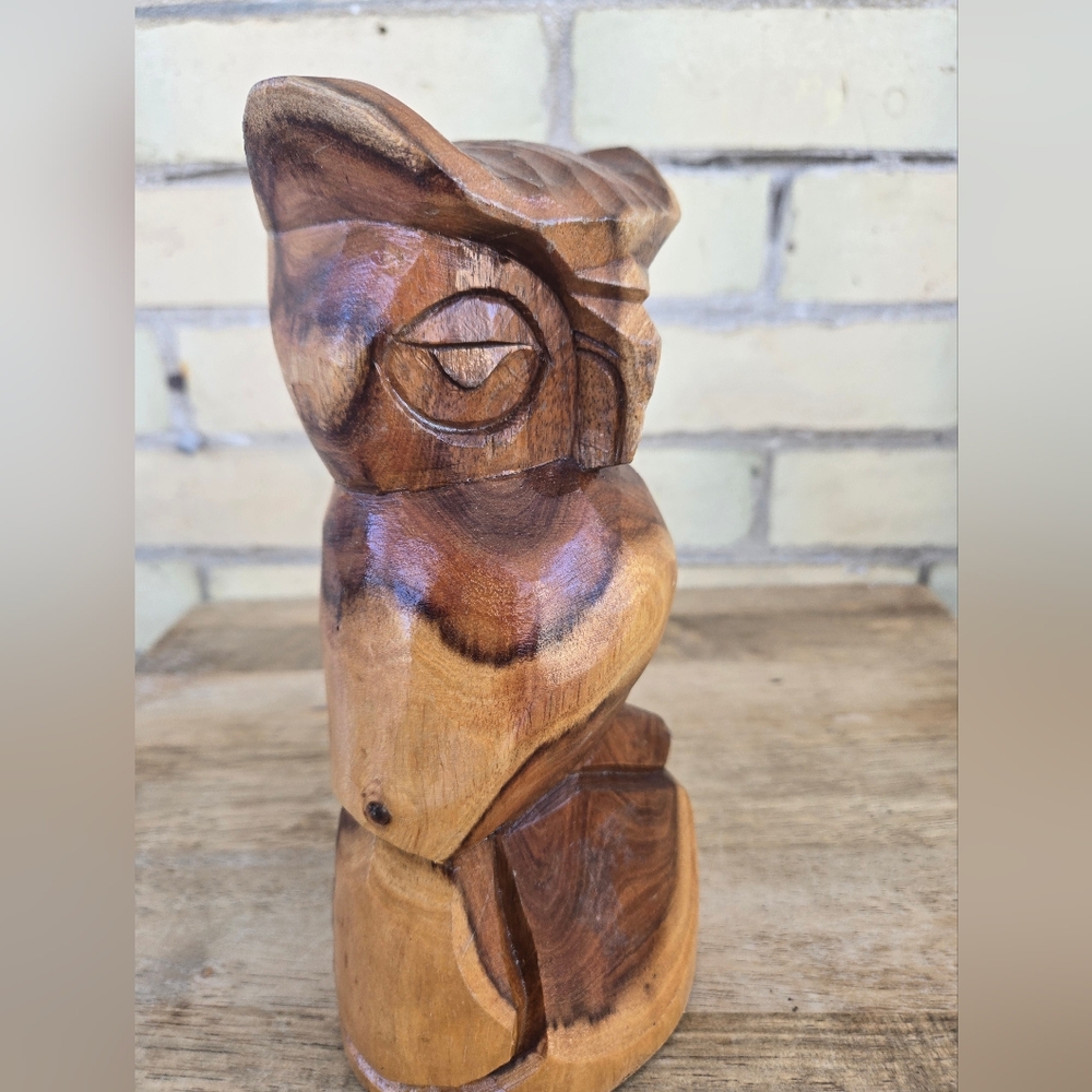 Vintage Owl Carving - Picture 8 of 9